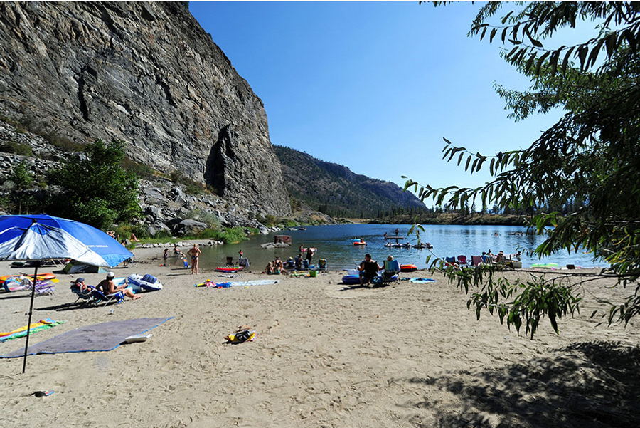 Gallagher Lake | A Parkbridge Camping & RV Resort