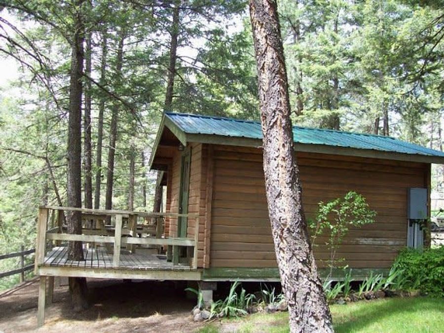 Gold Mountain RV Park & Cabins | Travel British Columbia