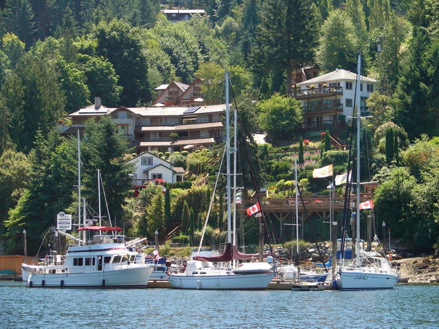 Sunshine Coast Resort Hotel & Marina | Travel British Columbia